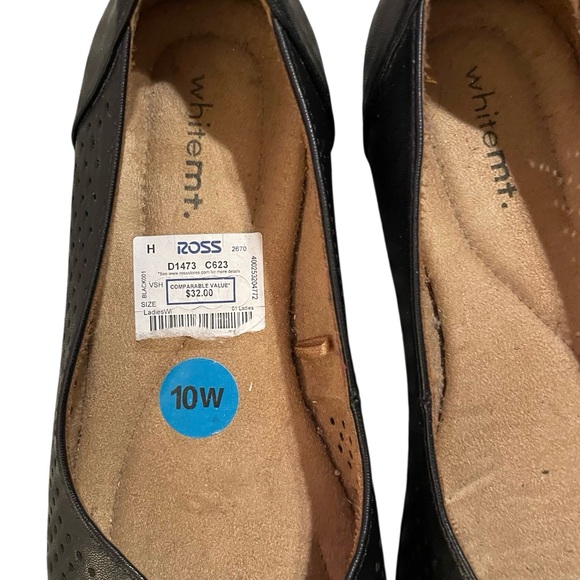 White Mountain Black Perforated‎ Flats - Picture 3 of 6